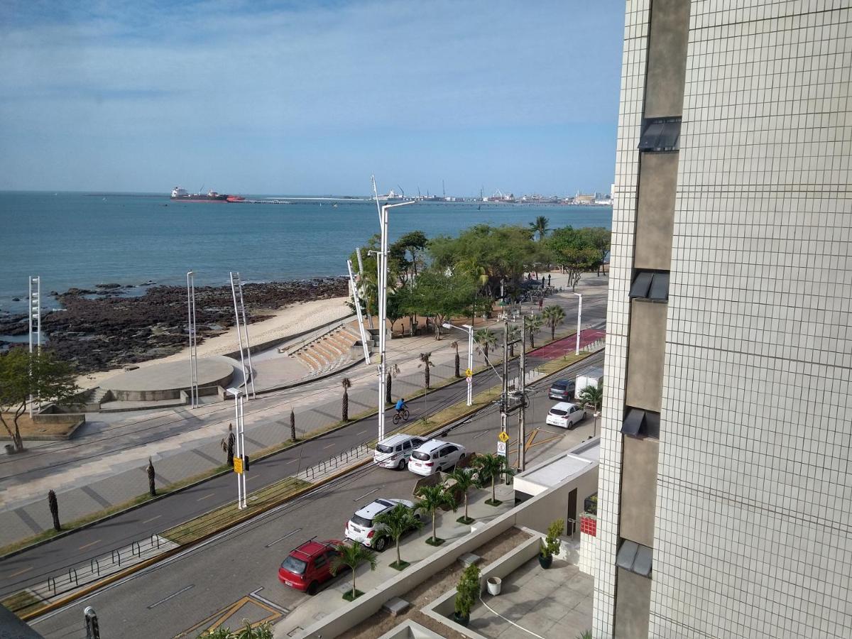 Flat 302 Costeira Beira Mar Apartamento