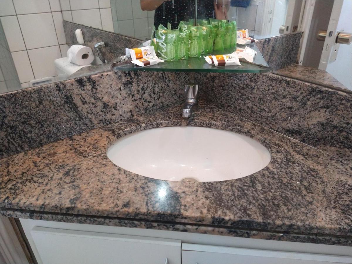 Flat 302 Costeira Beira Mar