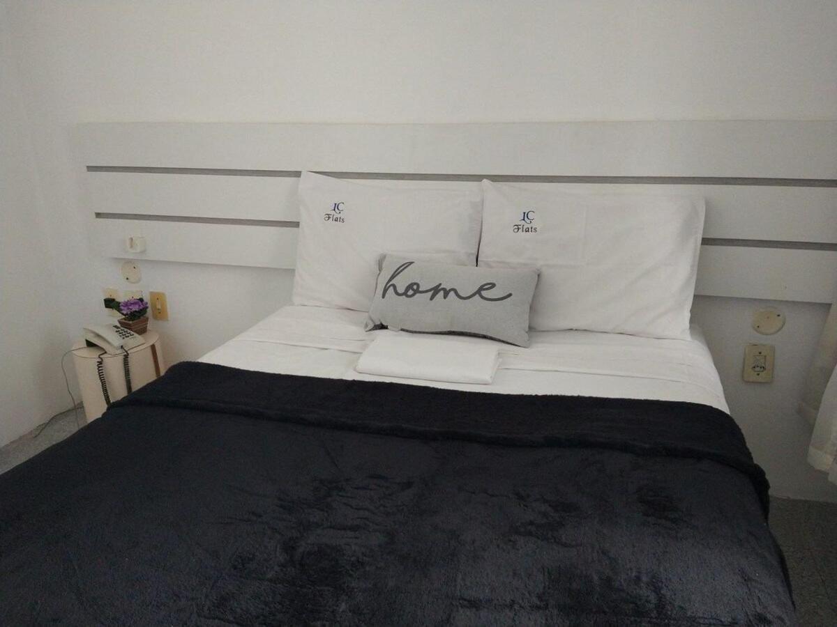 Flat 302 Costeira Beira Mar